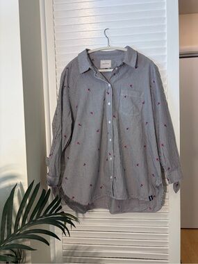 COURT & ROWE Gray and Pink Pinstripe Button-Down Shirt with Embroidery
